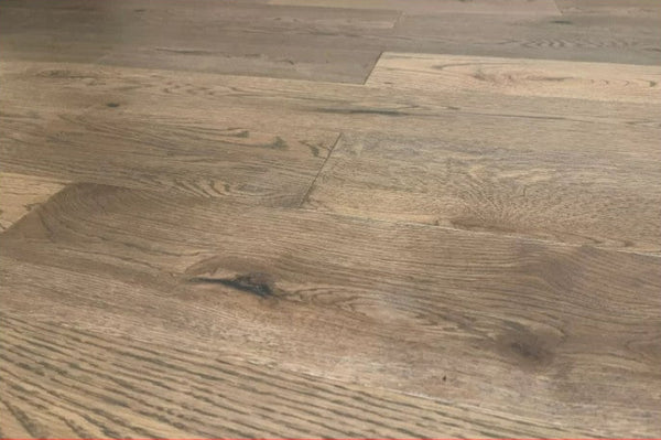 Reclaimed Engineered Heartland Oak Factory Finish