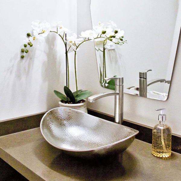 Confucius 19" Vessel Bathroom Sink