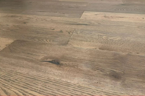 Reclaimed Engineered Heartland Oak Factory Finish